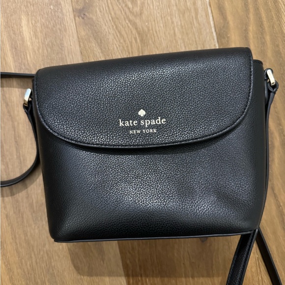 Kate Spade Emmie Flap Crossbody Purse - Picture 8 of 9